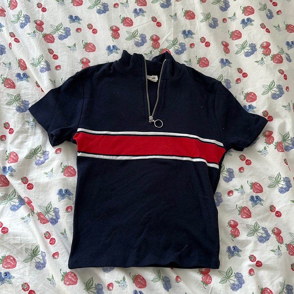 Garage XS tennis tee